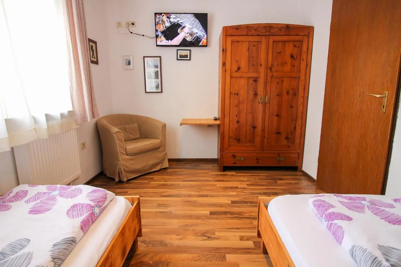 Haus Kinspergher Innsbruck Apartment